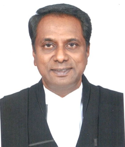 Hon'ble Mr.Justice K.Kumaresh Babu
