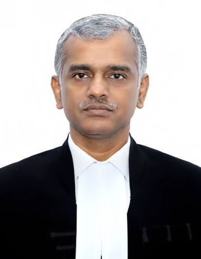 Hon'ble Mr.Justice C.Kumarappan